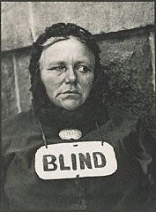 Blind Woman / Strand