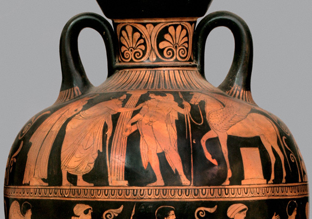 Lucanian red-figured amphora