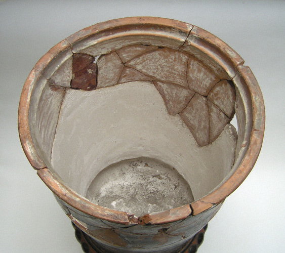 Restored Water Jar / Darius Painter