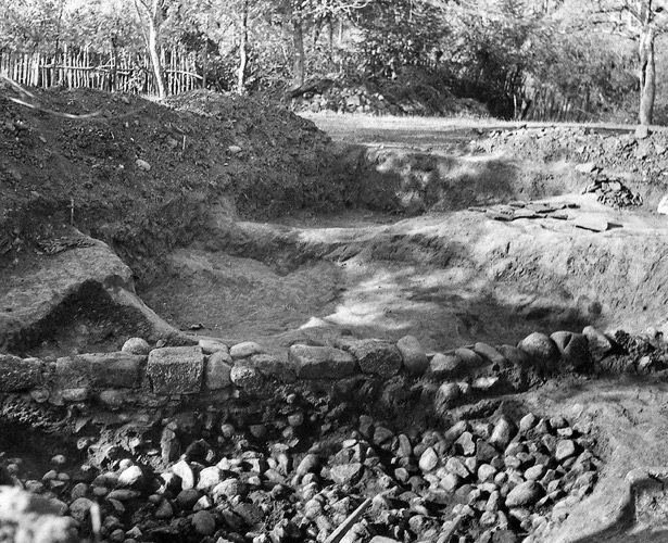 Grave 6 before excavation in 1961