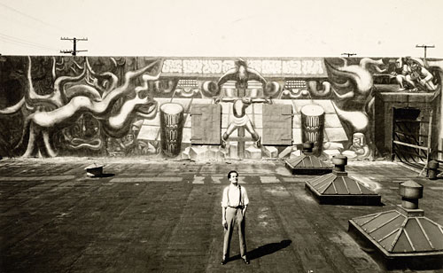 America Tropical mural