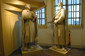 Statues of St Peter and St Paul in the confessional (photo: P. Ryan)