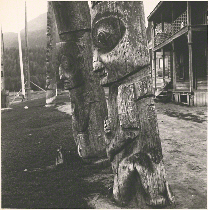 Tsimshian totem poles / Sulzer