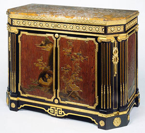 French cabinet with Japanese lacquer panels