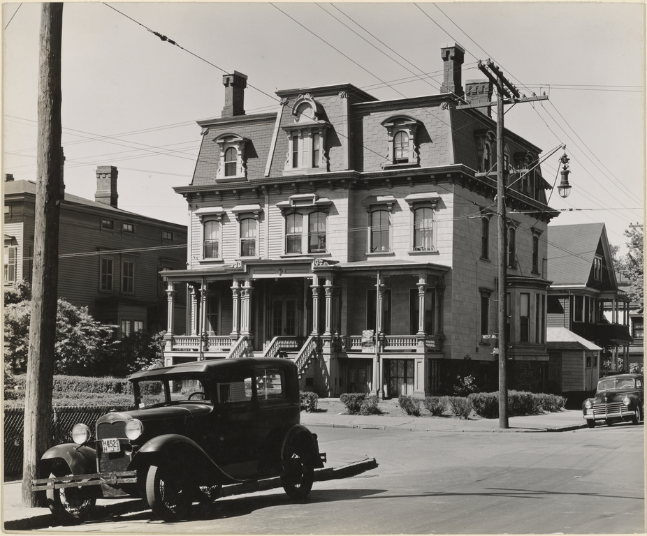 House, Bridgeport, Connecticut (Getty Museum)